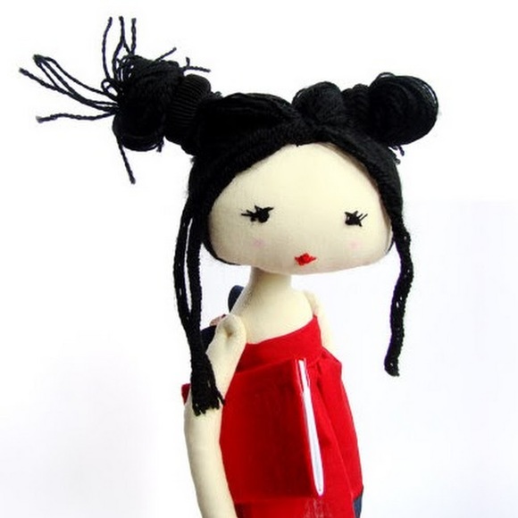 Meet your Posher, Aida - Picture 1 of 1